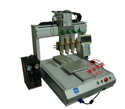 自動點膠機為什么被廣泛應(yīng)用于散熱器水箱涂膠作業(yè)中？