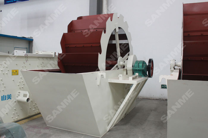 輪式洗砂機(jī)有什么優(yōu)點(diǎn)？哪里可以定制輪斗洗砂機(jī)？