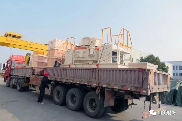 新年快樂 | 回首2022，闊步2023